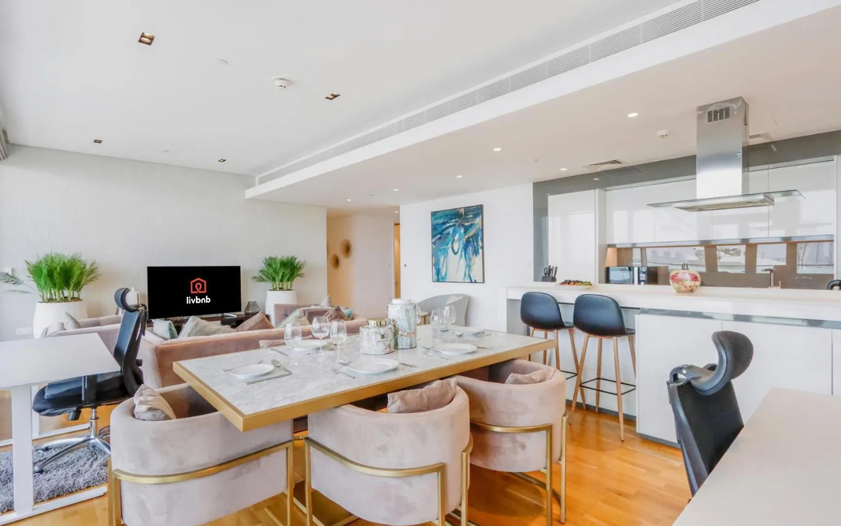 Livbnb-2Br Suite In Bluewaters With Ain Dubai View