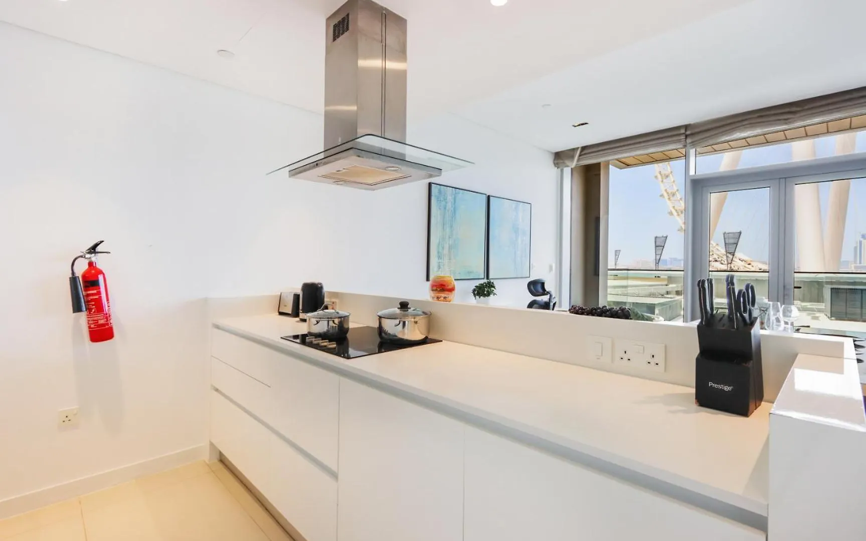 Livbnb-2Br Suite In Bluewaters With Ain Dubai View 0*,
