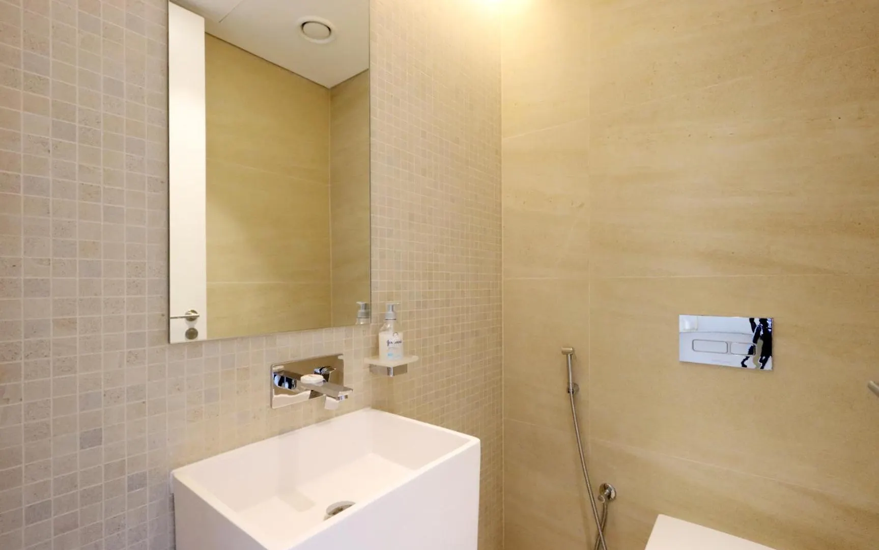 Livbnb-2Br Suite In Bluewaters With Ain Dubai View