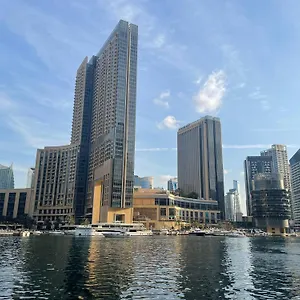 Four Stars Marina Jbr Dubaï